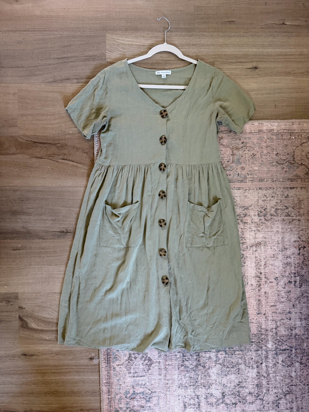 Green button front dress